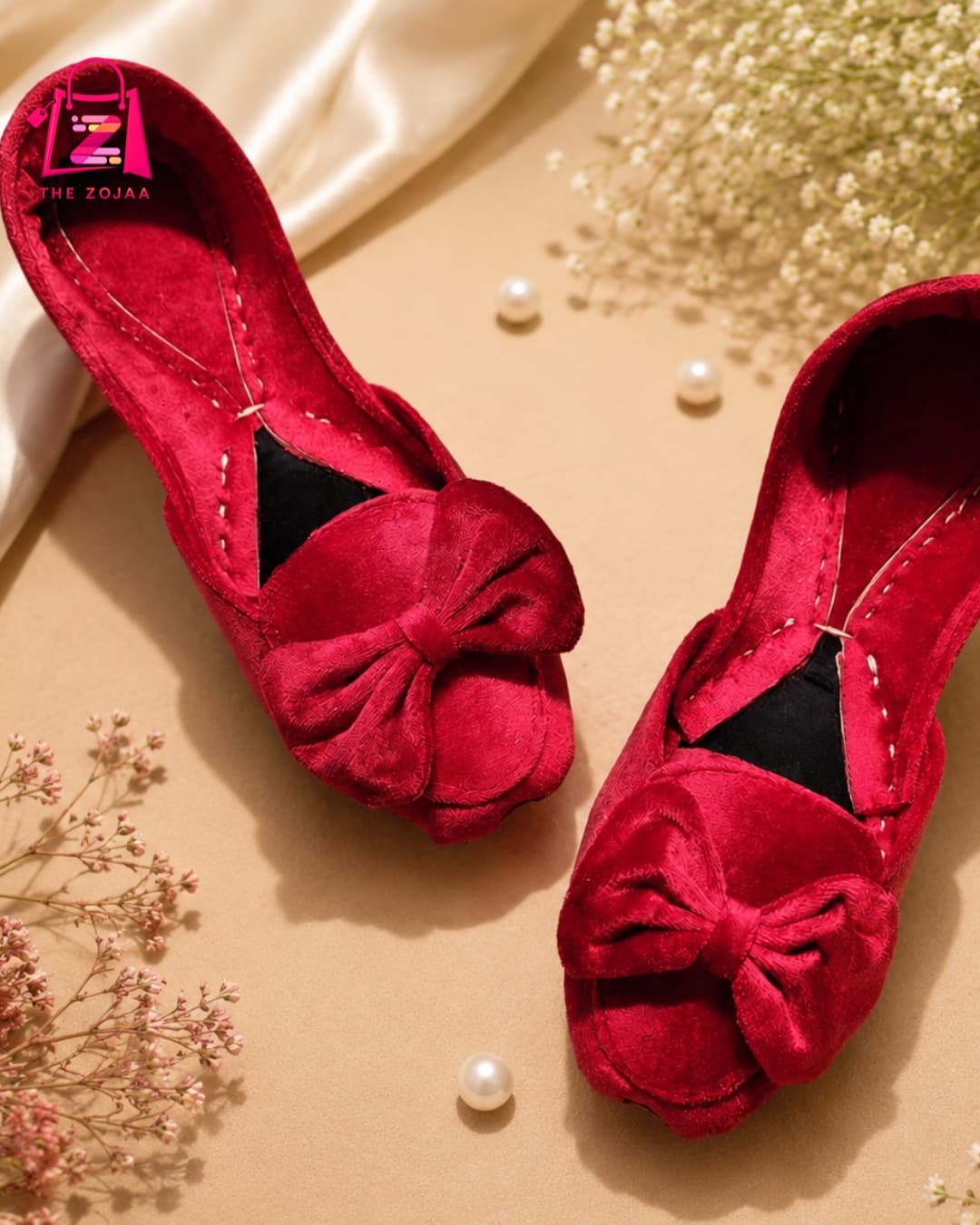 Shoking Pink velvet Bow khussa