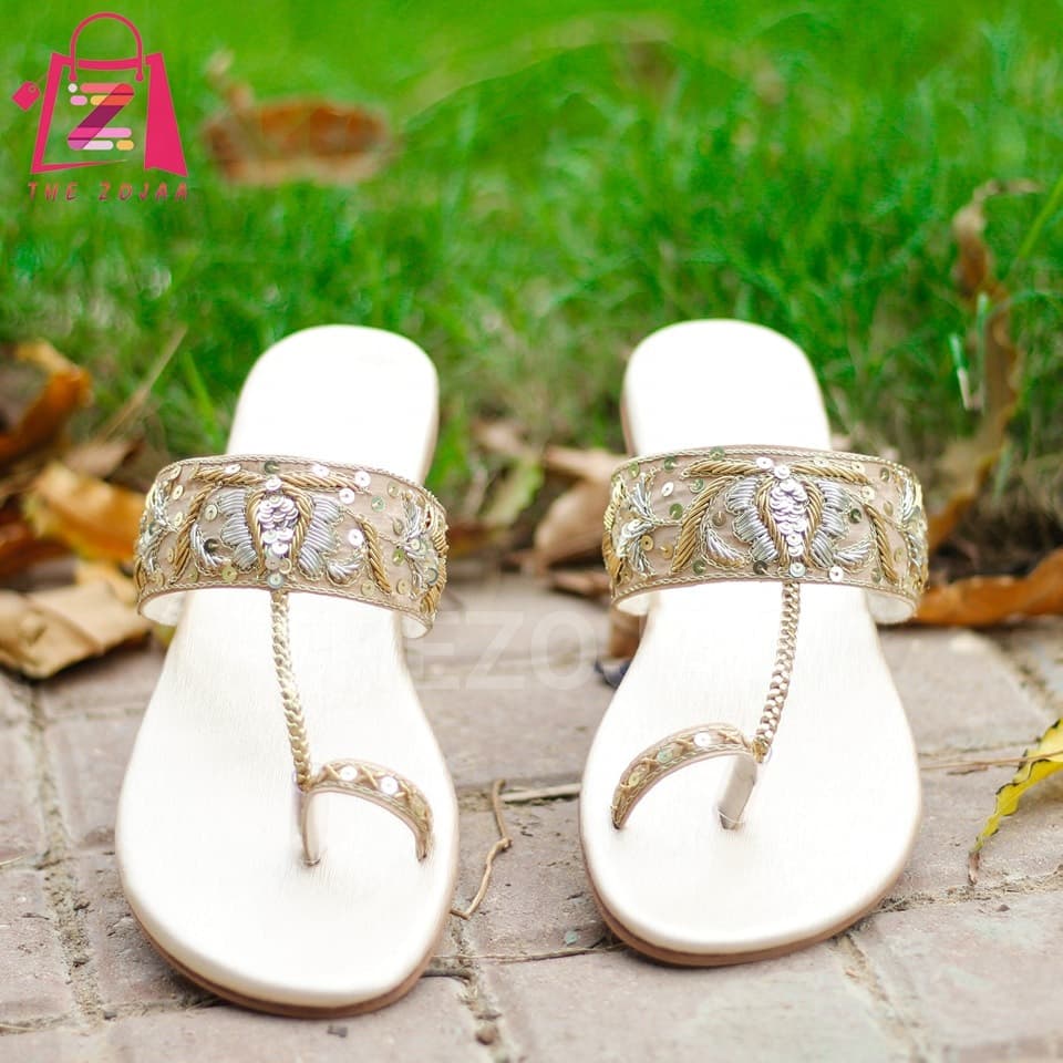 Ivory Bloom Kolhapuri
