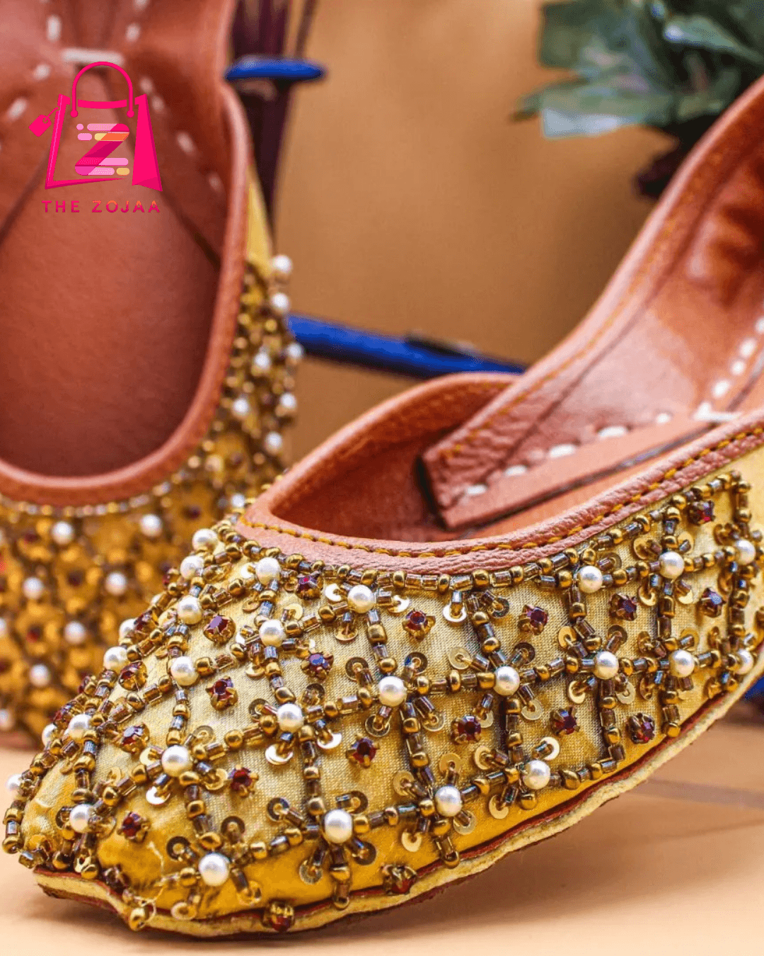 Golden Royale Pearl Khussa
