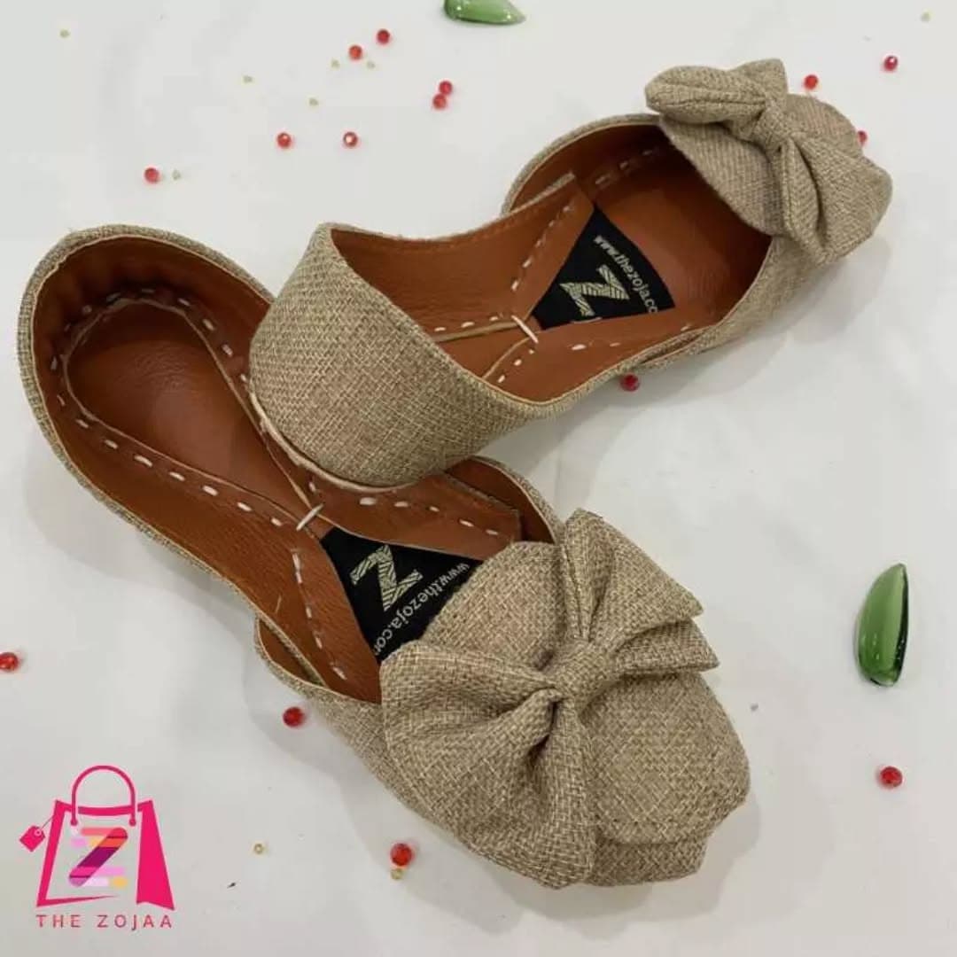 Sandy Taupe jute fabric Bow Khussa